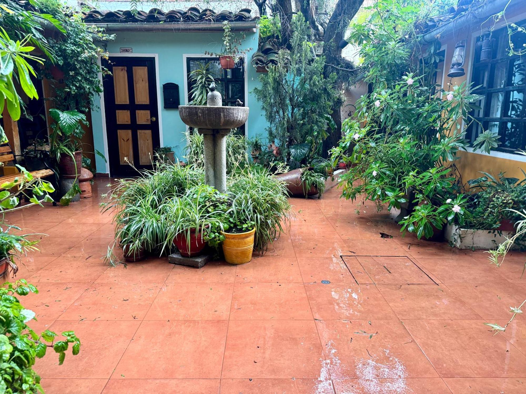Hotel Churup Huaraz  Luaran gambar